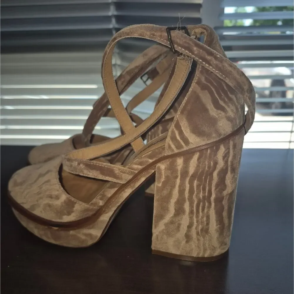 Free People Brown Patterned Platform Shoes Size 6.5